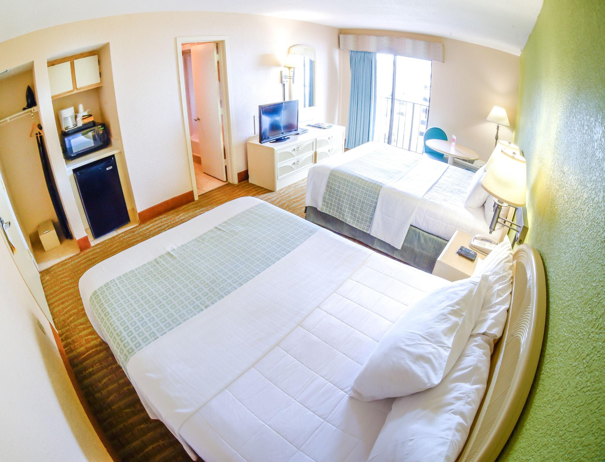Sandcastle Oceanfront Resort At The Pavilion Миртъл Бийч Екстериор снимка
