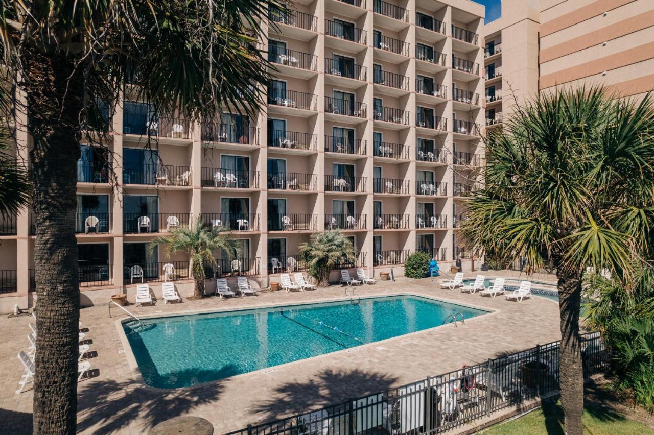 Sandcastle Oceanfront Resort At The Pavilion Миртъл Бийч Екстериор снимка